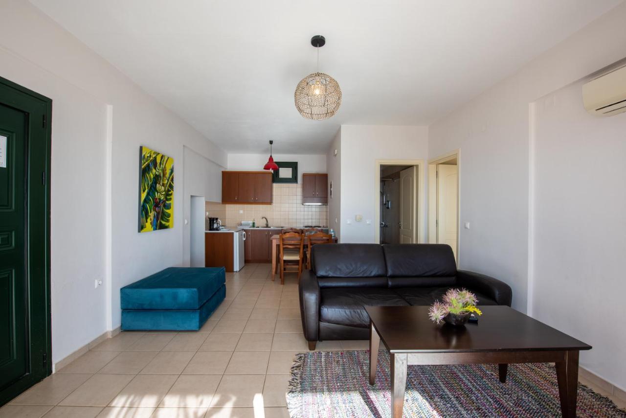 Portela Apartments Kastri Keratókambos Dış mekan fotoğraf