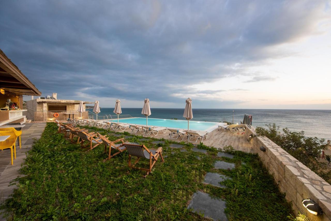 Portela Apartments Kastri Keratókambos Dış mekan fotoğraf